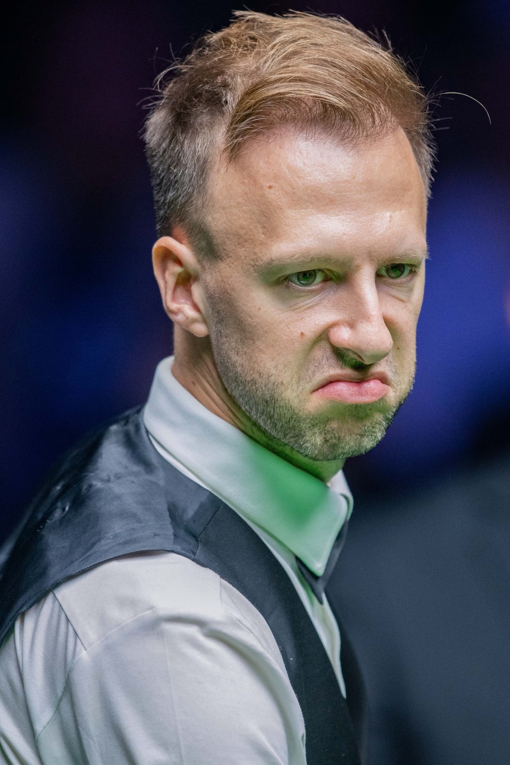 而非完全围 而非完全围