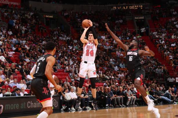 帮助球队闯 帮助球队闯