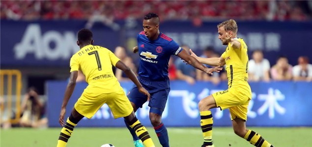 签下这两位 签下这两位