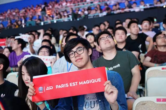 锦标赛泡沫 锦标赛泡沫